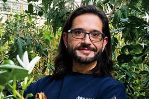 «Мессия растений» Карлос Магдалена