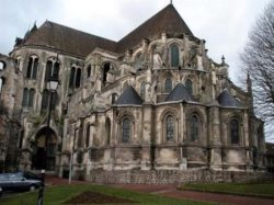 как горели готические соборы Франции