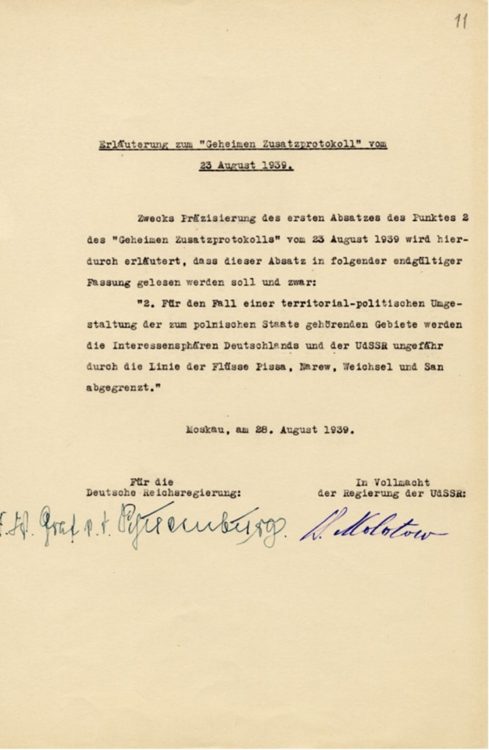 опубликованы советские оригинальные документы Пакта Молотова-Риббентропа